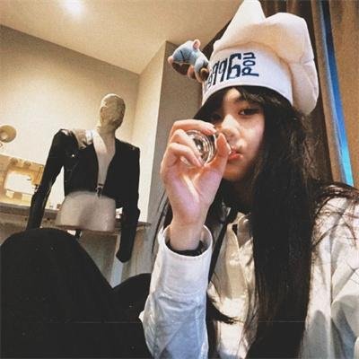 不够完整的我们